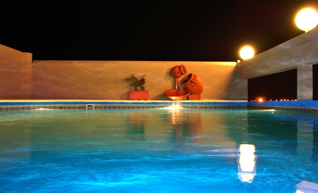Hotel La Bahia Federación Eksteriør bilde